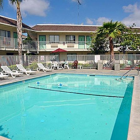 Motel 6 Vallejo - Maritime North Kültér fotó