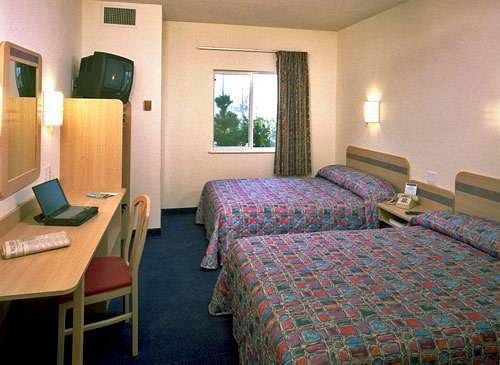 Motel 6 Vallejo - Maritime North Kültér fotó