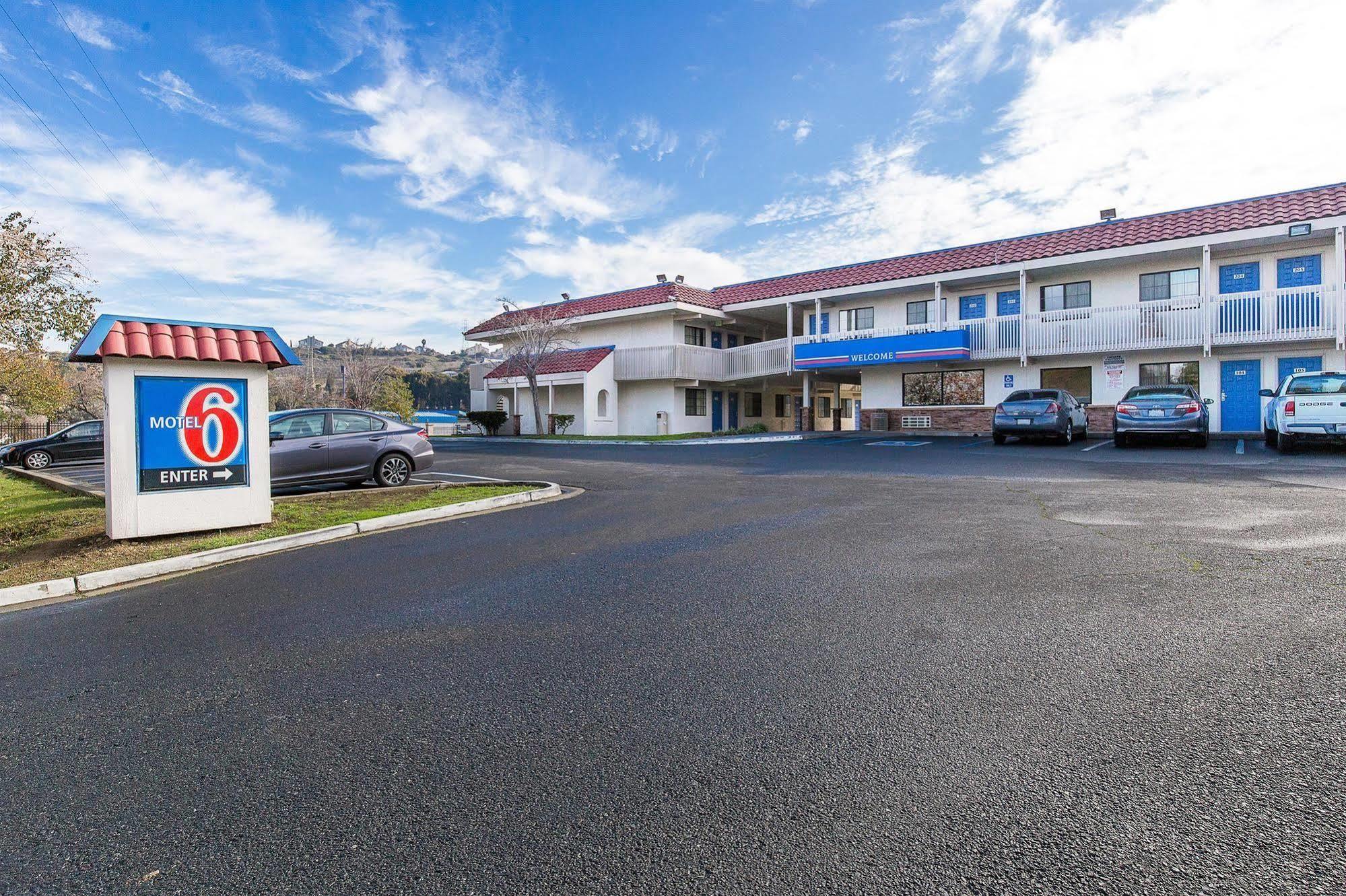 Motel 6 Vallejo - Maritime North Kültér fotó